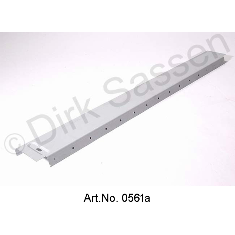 Entry plate, front, left