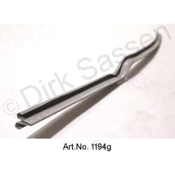 Rail for rubber socket on the door, B-pillar, front side, right