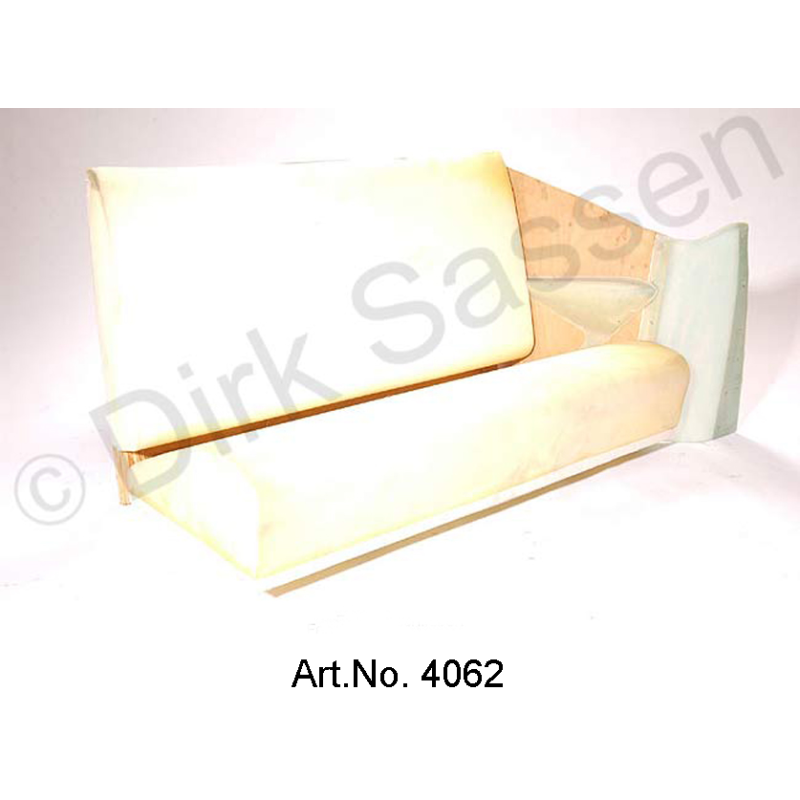 Innenausstattungsrohlinge (Schaumstoffkerne Rücksitzbank, Holzgestell Rückenlehne, Seitenverkleidungen vorne und hinten)