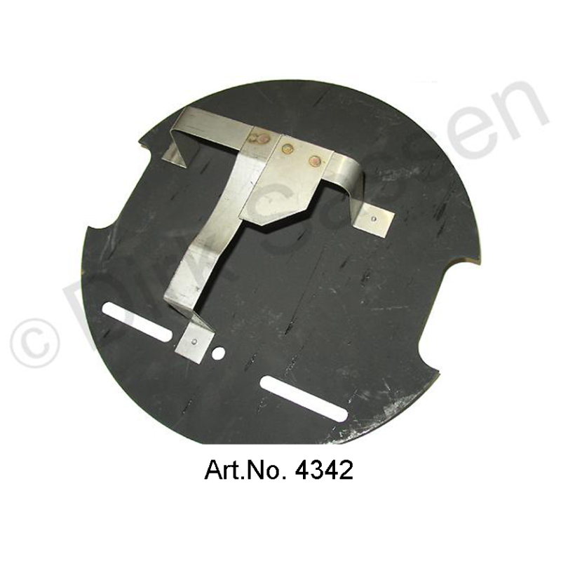 Use in the spare wheel, for on-board tools