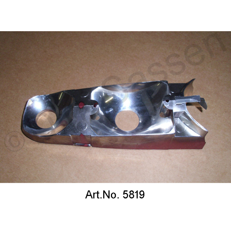 Entrada para tapa de luz trasera, hasta 1969, como nueva