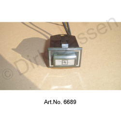 Switch and pushbutton for rear window heating, used